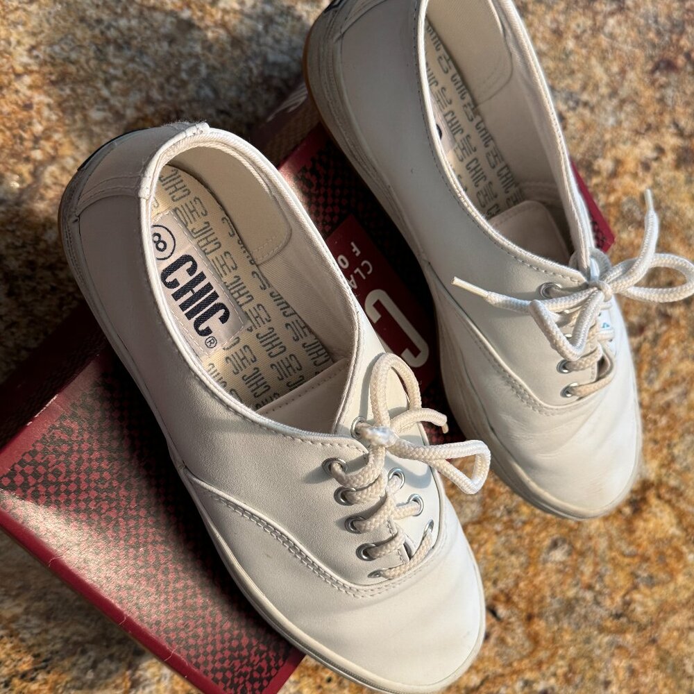 Classic white leather sneakers - womens size 8